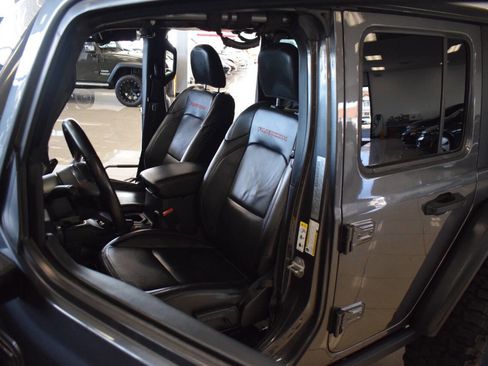Used 2018 Jeep Wrangler Unlimited Rubicon image 55