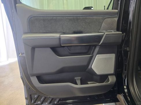 New 2025 Ford F350 Platinum w/ FX4 Off-Road Package image 14