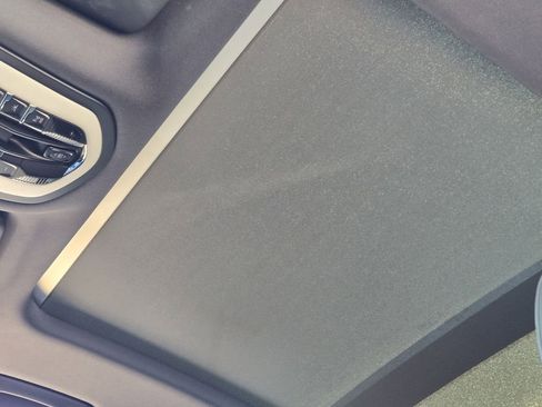 Used 2022 Porsche Macan image 28