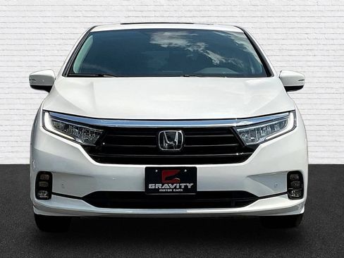 Used 2023 Honda Odyssey Touring image 2