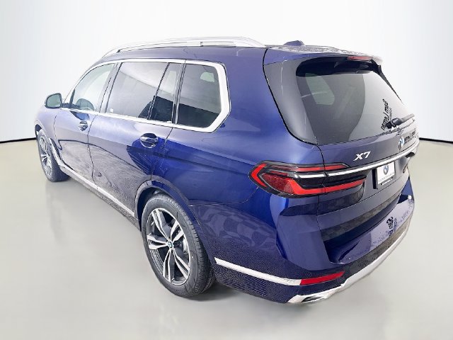 Used 2026 BMW X7 xDrive40i AWD/4WD image 5