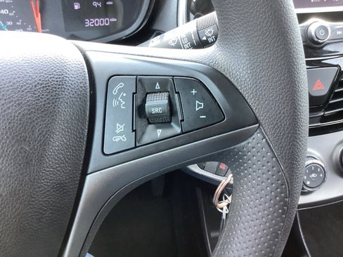 Used 2021 Chevrolet Spark LT FWD image 6