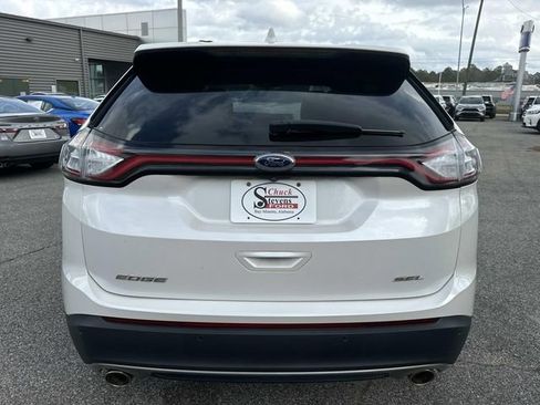 Used 2017 Ford Edge SEL w/ Equipment Group 201A image 4