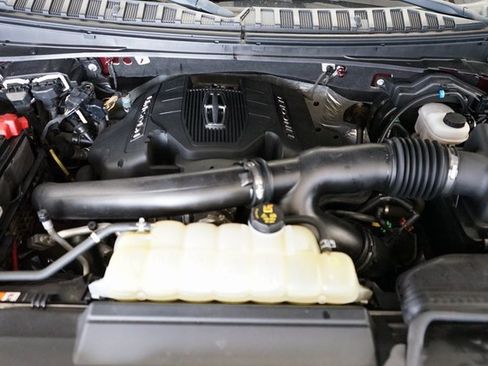 Used 2019 Lincoln Navigator Reserve image 60