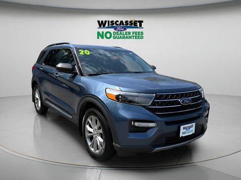 Certified 2020 Ford Explorer XLT w/ Equipment Group 202A AWD/4WD image 1