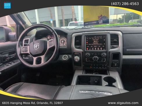 Used 2014 RAM 1500 Limited RWD image 18