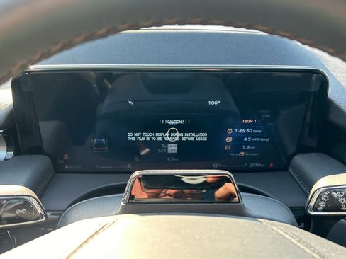 New 2025 Lincoln Aviator AWD w/ Equipment Group 101A image 38