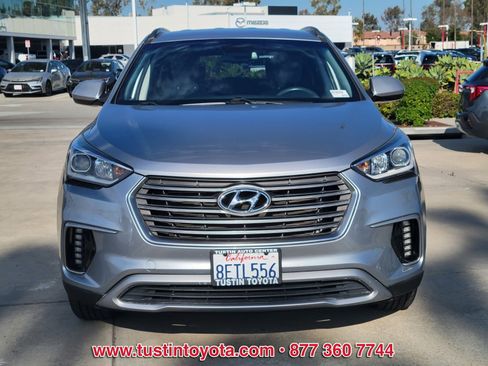 Used 2018 Hyundai Santa Fe SE w/ Cargo Package image 8