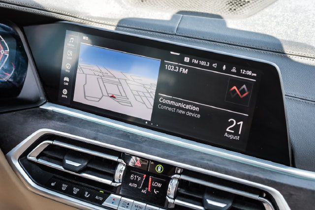 Used 2022 BMW X5 xDrive40i AWD/4WD image 32