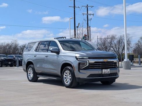 Used 2025 Chevrolet Tahoe LT image 7