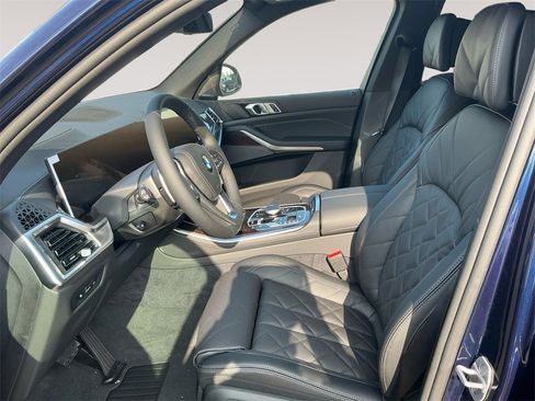 New 2026 BMW X5 xDrive40i w/ Climate Comfort Package image 9