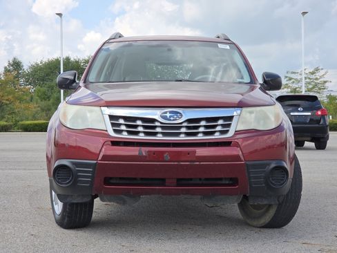 Used 2012 Subaru Forester 2.5X w/ Alloy Wheel Pkg AWD/4WD image 10