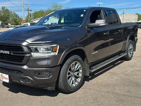 Used 2020 RAM 1500 Laramie w/ Sport Appearance Package AWD/4WD image 3
