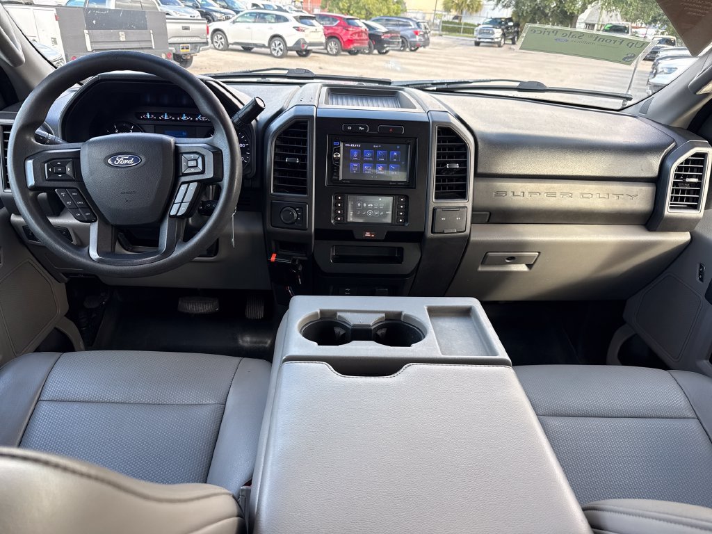 Used 2019 Ford F250 XL w/ Power Equipment Group AWD/4WD image 4