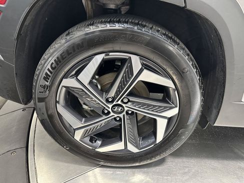 Certified 2023 Hyundai Tucson Limited AWD/4WD image 11
