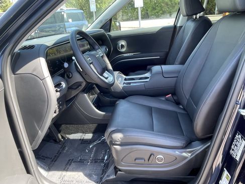 Certified 2026 Hyundai Palisade Limited AWD/4WD image 11