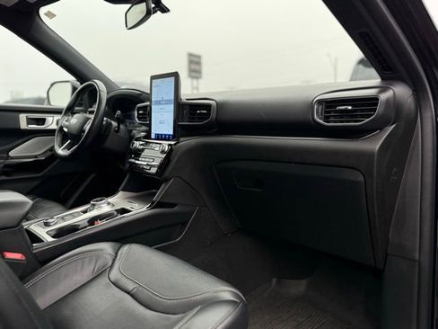 Used 2022 Ford Explorer ST w/ Equipment Group 401A image 19