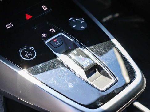 Used 2023 Audi Q4 e-tron Premium w/ Convenience Package AWD/4WD image 20