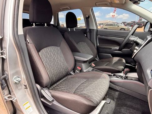 Used 2026 Mitsubishi Outlander Sport AWD image 30