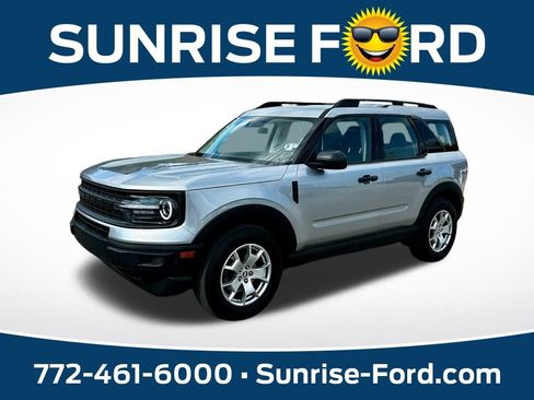 Used 2022 Ford Bronco Sport image 1