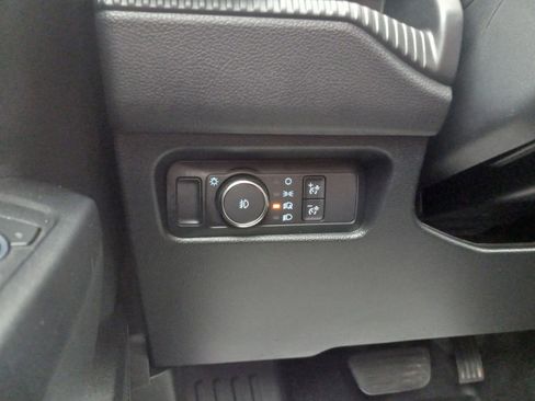 Used 2025 Ford Ranger XL image 21