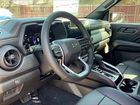 New 2026 Chevrolet Colorado Trail Boss AWD/4WD image 8