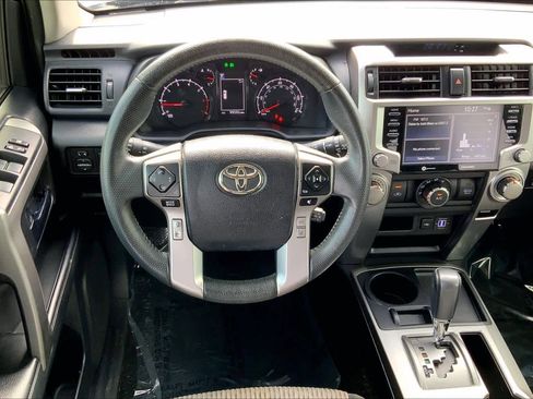 Used 2022 Toyota 4Runner SR5 RWD image 6
