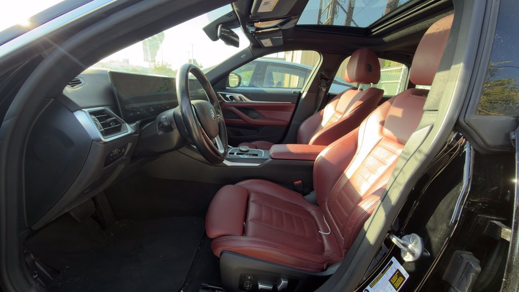 Used 2023 BMW i4 eDrive35 w/ Premium Package RWD image 3