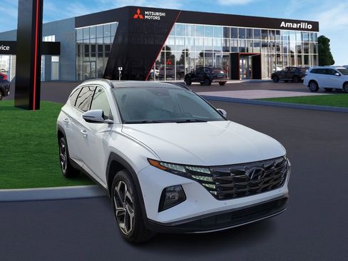 Used 2023 Hyundai Tucson Limited image 4