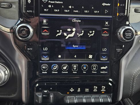 Used 2020 RAM 1500 Limited AWD/4WD image 14