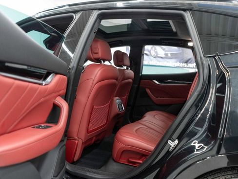 Used 2022 Maserati Levante GT image 26