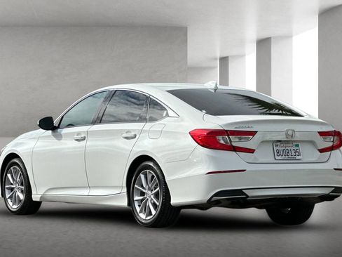 Used 2021 Honda Accord LX image 6
