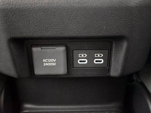 New 2025 Toyota Tacoma 4x4 Double Cab Hybrid image 23