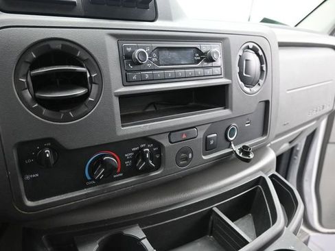 Used 2024 Ford E-350 and Econoline 350 Super Duty w/ Power Windows & Locks Group image 15
