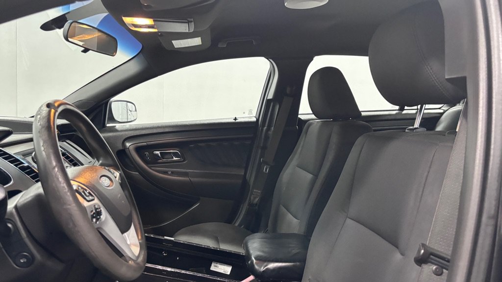 Used 2016 Ford Taurus Police Interceptor FWD image 12
