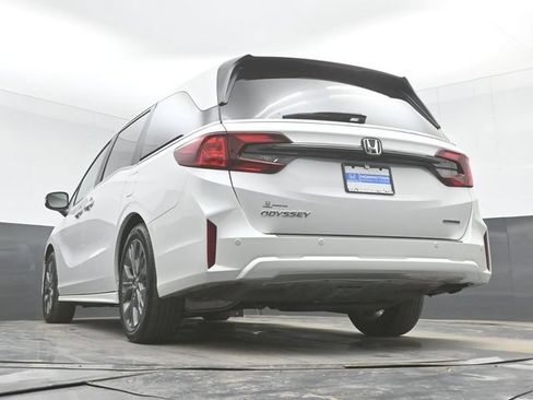 Used 2025 Honda Odyssey Touring image 46