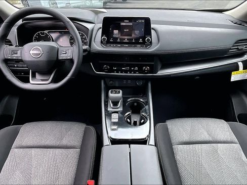 New 2026 Nissan Rogue SV image 5