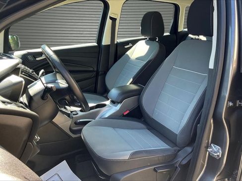 Used 2013 Ford C-MAX SE FWD image 20