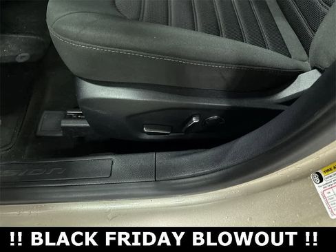 Used 2019 Ford Fusion SE image 23