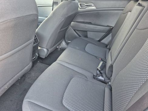 New 2026 Kia Sportage LX AWD/4WD image 12
