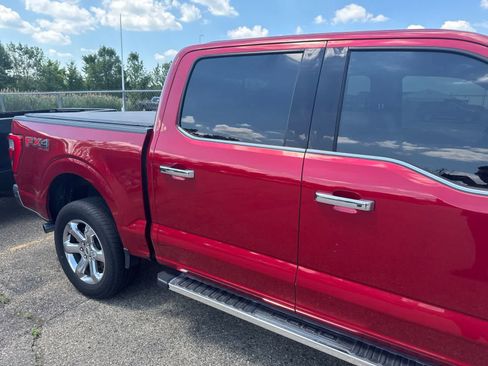 Used 2022 Ford F150 Lariat AWD/4WD image 7