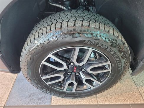 New 2026 GMC Sierra 1500 AT4 w/ AT4 Premium Package image 21