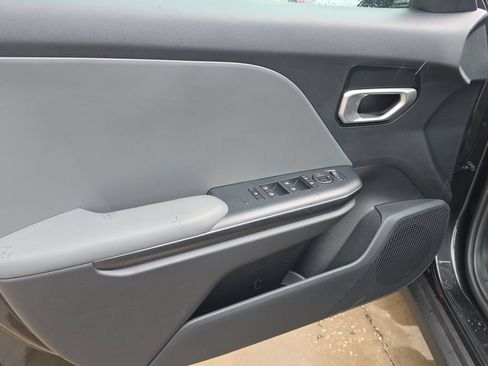 New 2026 Kia K4 FWD image 17