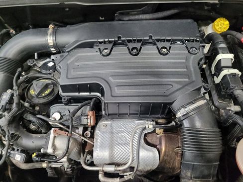 Used 2021 Jeep Renegade Limited AWD/4WD image 30