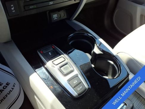 Used 2018 Honda Pilot Touring image 8