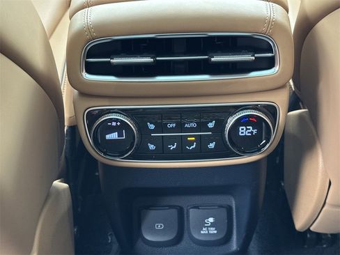 Used 2024 Genesis GV80 3.5T Prestige Signature image 22