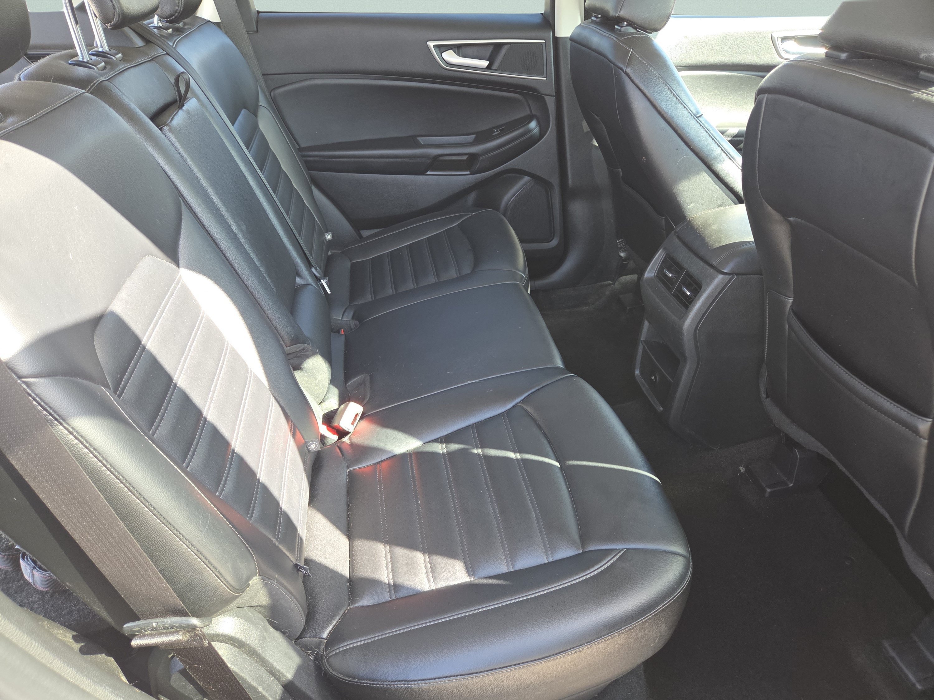 Used 2024 Ford Edge SEL AWD/4WD image 21