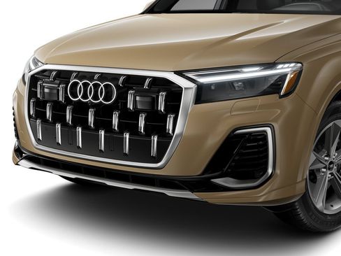 Certified 2025 Audi Q7 3.0T Premium AWD/4WD image 6