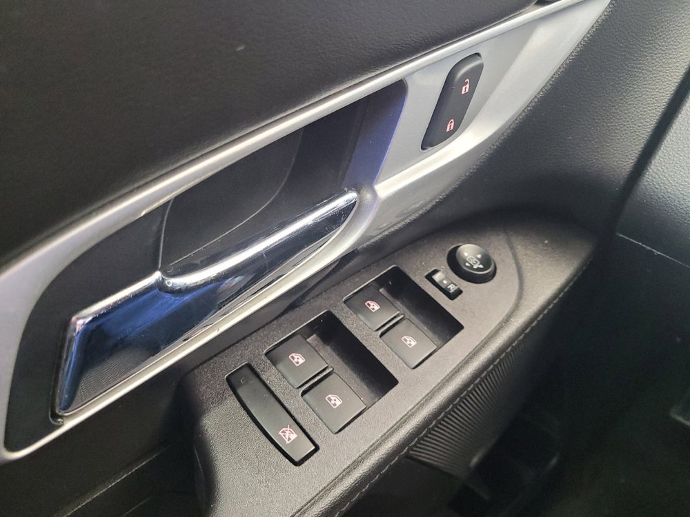 Used 2017 GMC Terrain SLE w/ Chrome Edition FWD image 27