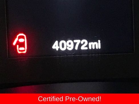 Certified 2023 Jeep Renegade Latitude image 15